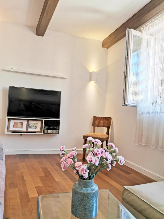Apartman R.R. Omiš Εξωτερικό φωτογραφία