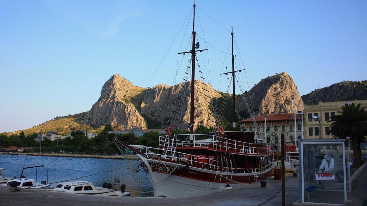 Apartman R.R. Omiš Εξωτερικό φωτογραφία
